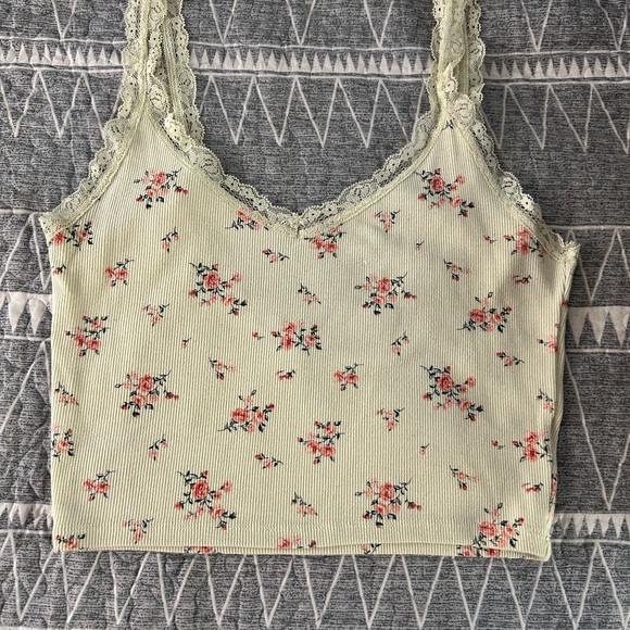 Forever 21 Tank Top Bundle - Picture 3 of 3